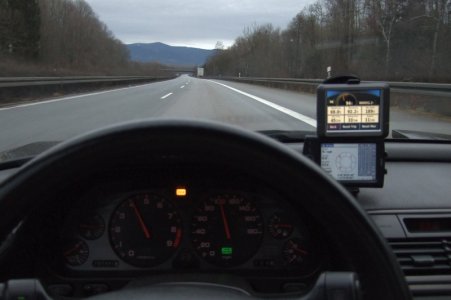 GPS on windshield.jpg