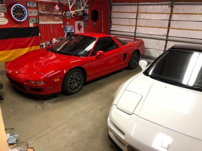 Zanardi 34 and GPW NSX in garage.jpg