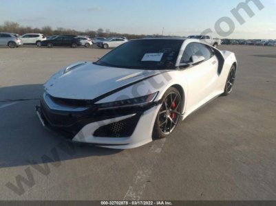 19UNC1B06HY000129-2017-Acura-Nsx-front-right-32702878.jpg