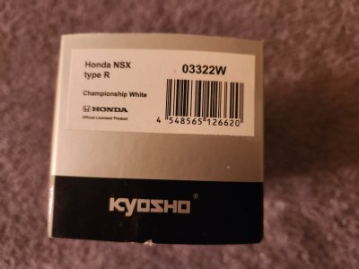 Kyosho NSX-R 03322W 05.jpg