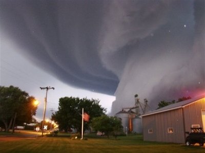 iowa tornado.jpg