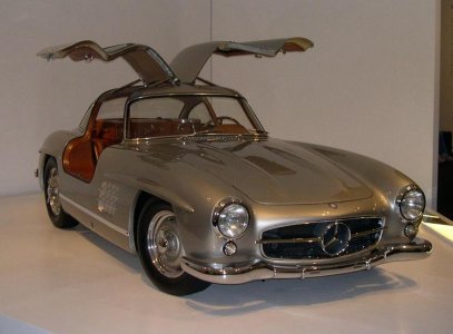 1955_mercedes-benz_300sl_gullwing_coupe_34_right.jpg