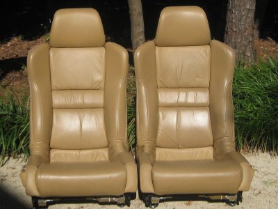 NSX Seats front view.jpg