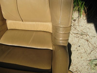 NSX Driver seat tear & wear.jpg