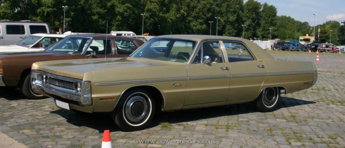 1970-fury-iii-4door-sedan-013.jpg