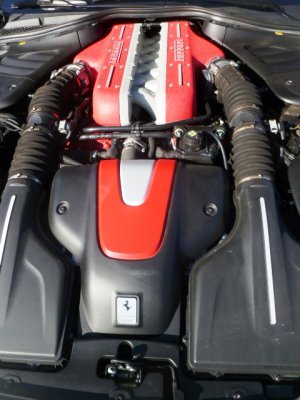 2016-10-9 7 Toledo CNC Ferrari FF V-12 engine.JPG