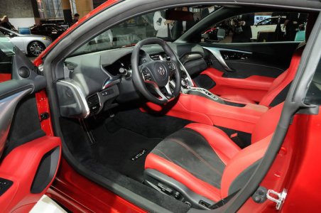 JO-Acura-NSX-2017-interior.jpg